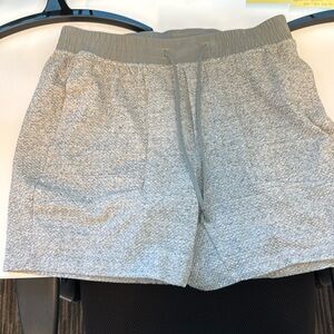 Lululemon gray workout shorts size XL
